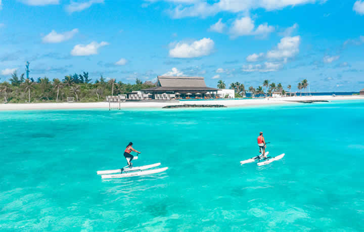 Grand Park Kodhipparu Maldives: water sports