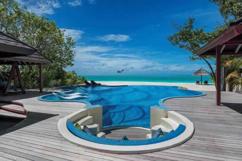 beach pool villa